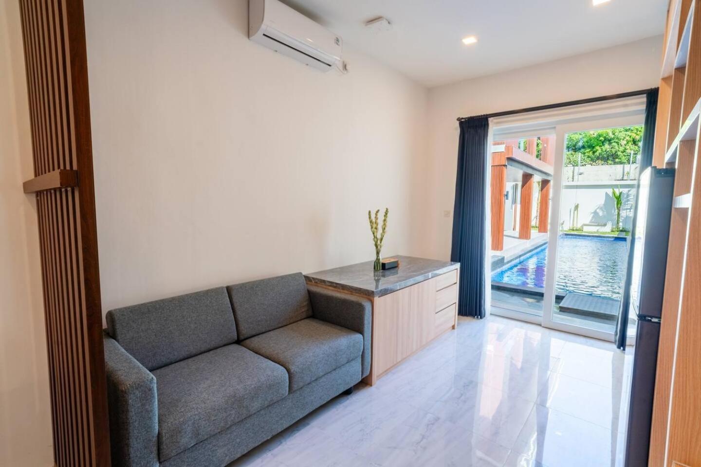 Alyxia 1 Bedroom Apartment In Central Seminyak Exterior photo
